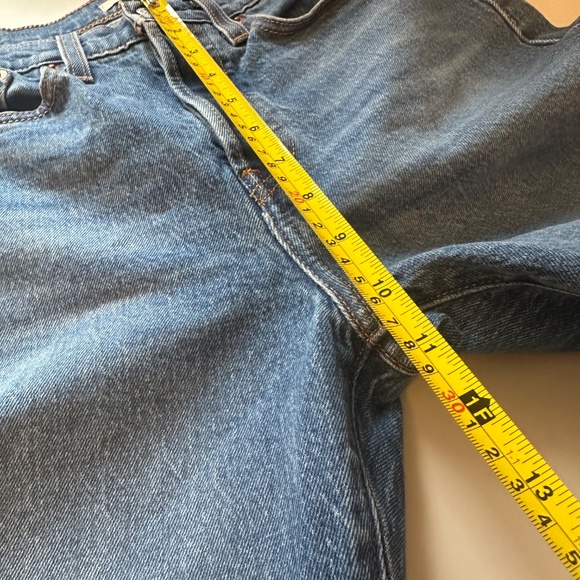 Levi's Wedgie Classic Straight Jeans in Stretch Cotton | Size 27 - Picture 9 of 10